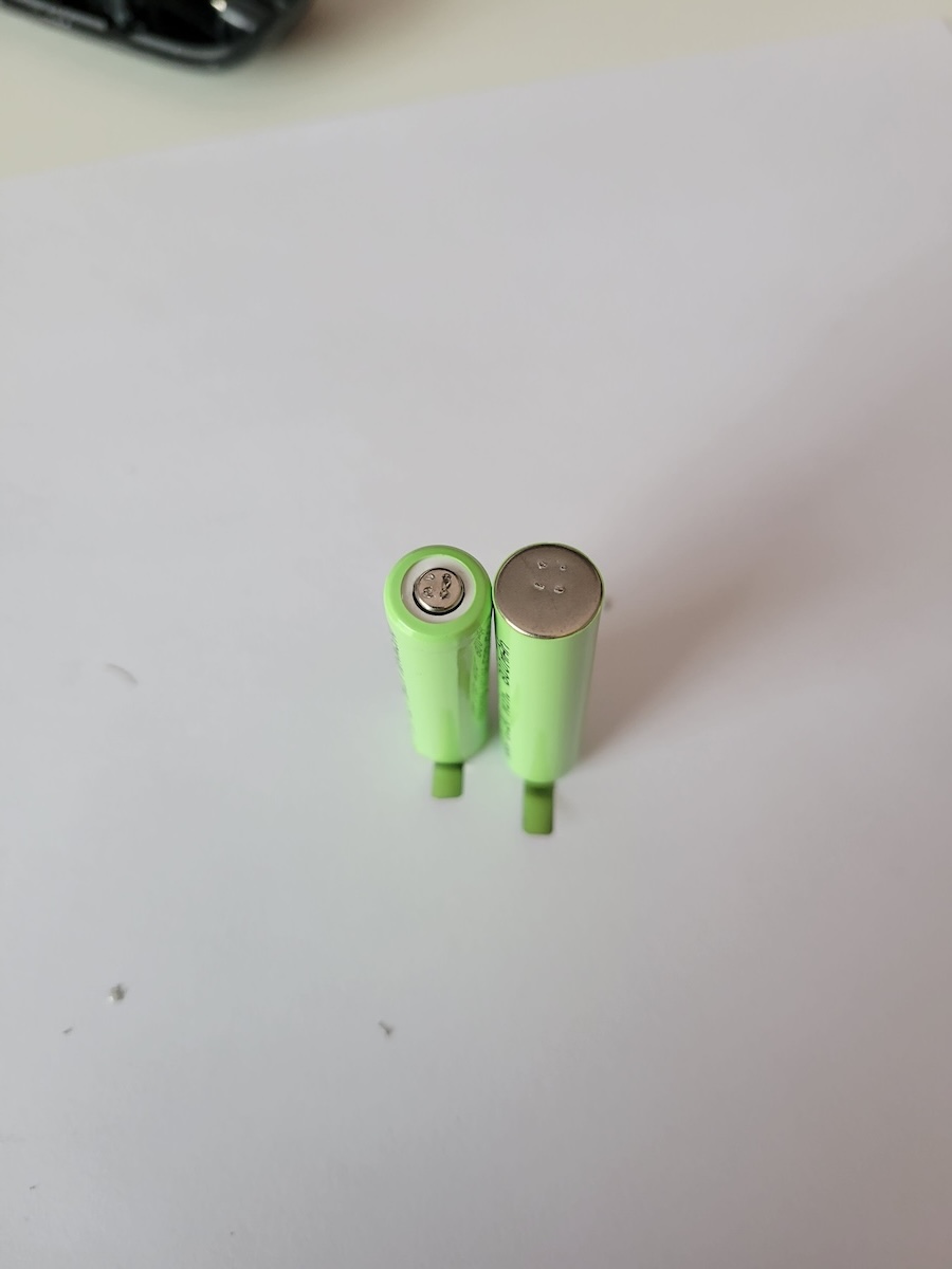 Two ANSMANN 800 mAh 1.2 V AAA