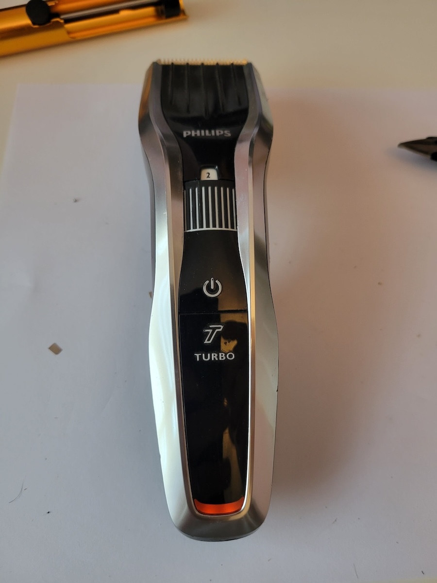 Philips HC5450 turned on